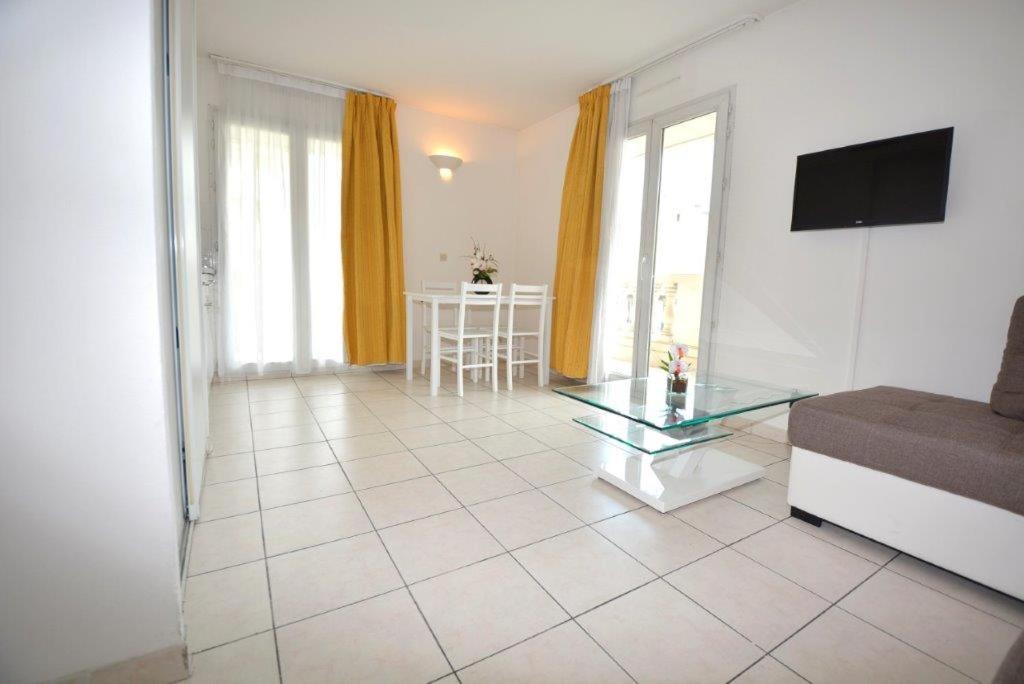 Apartamento Palais Des Domes Piscine Et Parking Niza Exterior foto